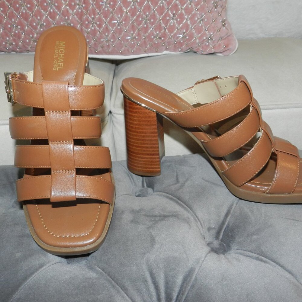 Michael Kors Jagger Leather Slip On Sandals Size 6 1/2 - Picture 2 of 11